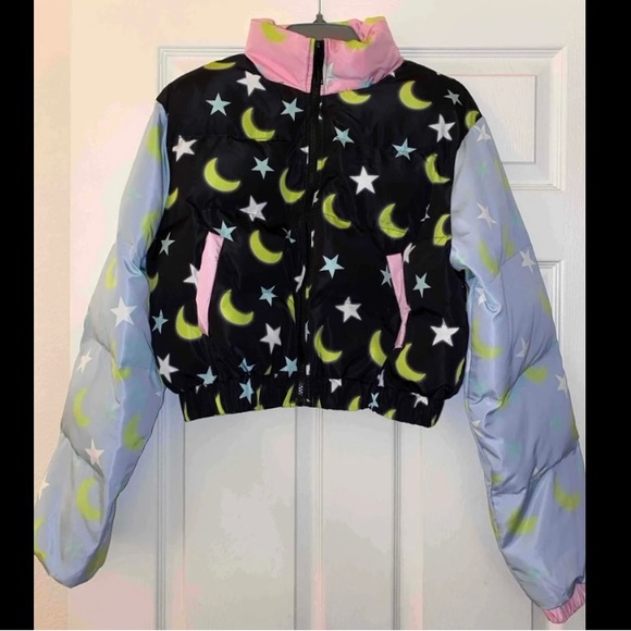 Star Moon Color-block Cropped Puffer Jacket Coat - Picture 10 of 11